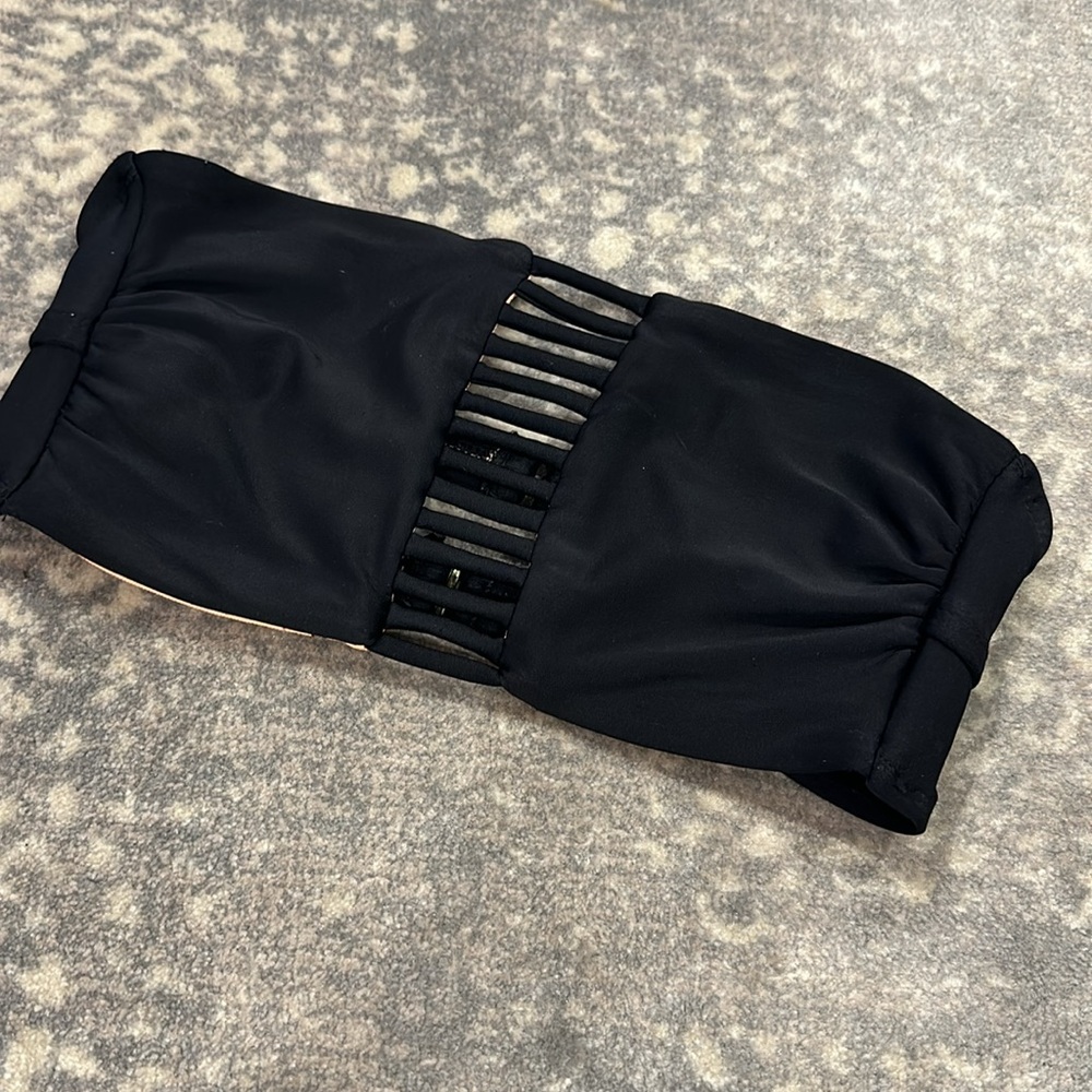 XHILARSTION SWIM TOP S/P BLACK